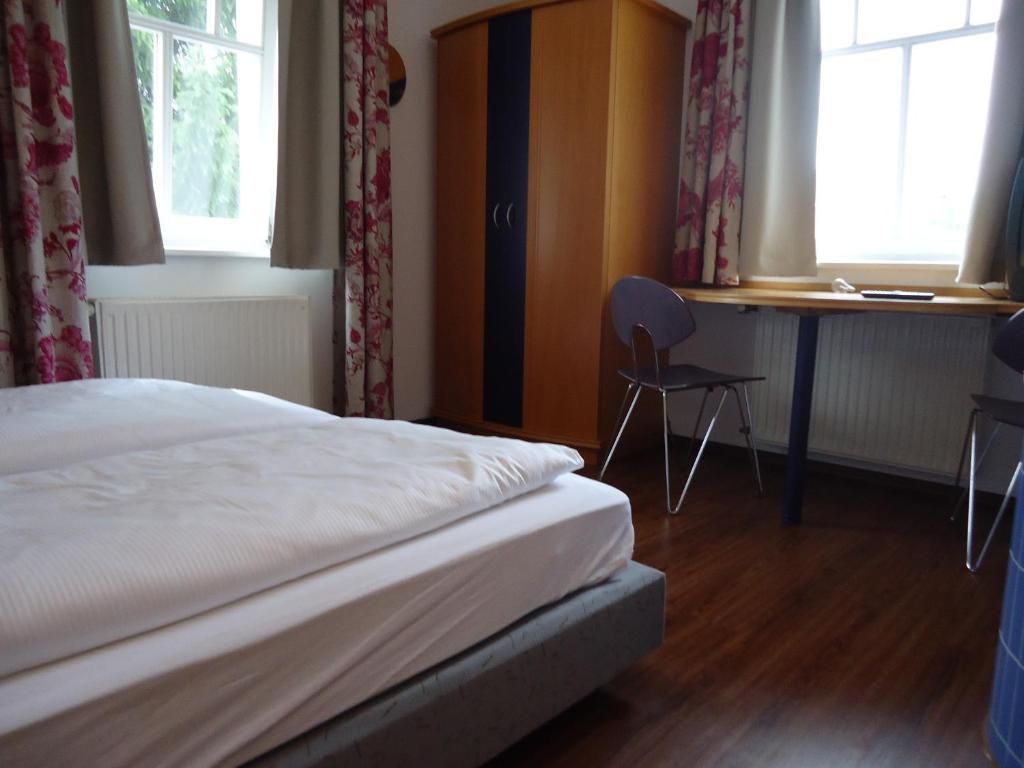Garni Hotel Kaiserdom Bamberg Habitación foto